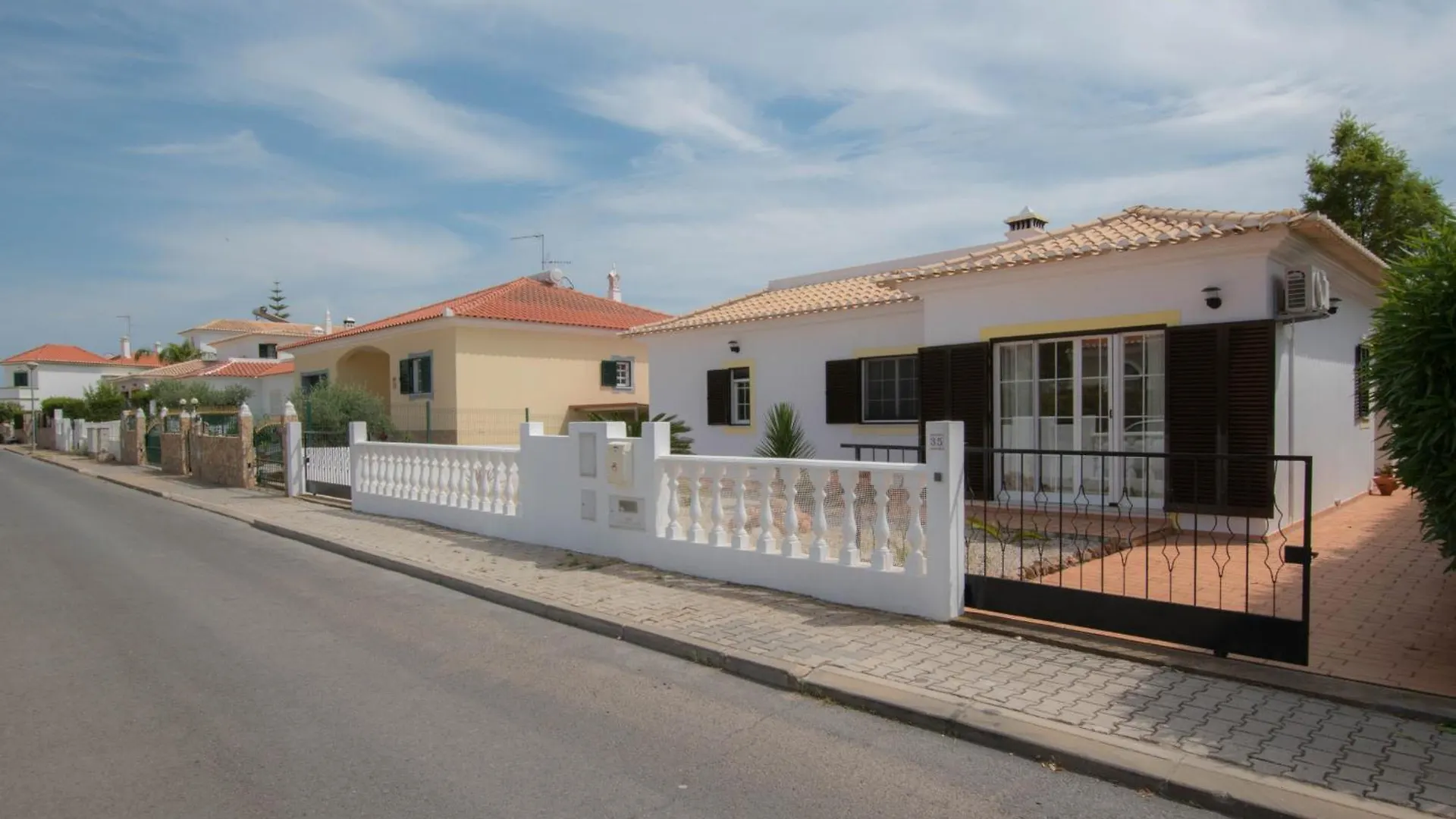Casa Novo Horizonte By Portucasa Villa Altura