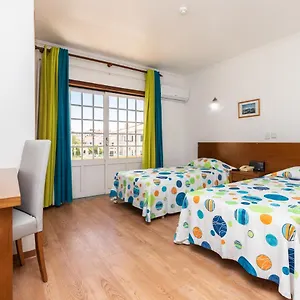 2* Hotel Azul
